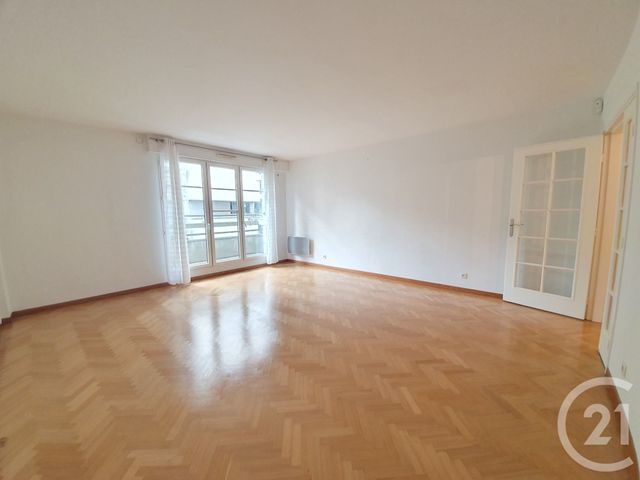 Appartement F3 à louer - 3 pièces - 76.15 m2 - PARIS - 75015 - ILE-DE-FRANCE - Century 21 Vaugirard Convention