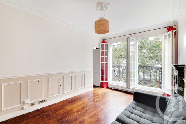 Afficher la photo en grand Appartement F2 à vendre - 2 pièces - 38.4 m2 - PARIS - 75015 - ILE-DE-FRANCE - Century 21 Vaugirard Convention