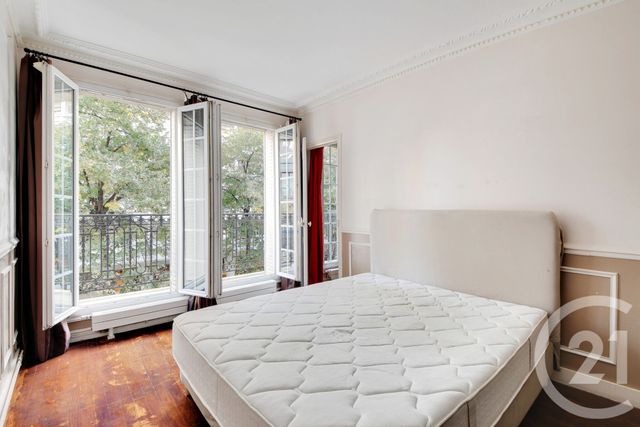 Afficher la photo en grand Appartement F2 à vendre - 2 pièces - 38.4 m2 - PARIS - 75015 - ILE-DE-FRANCE - Century 21 Vaugirard Convention