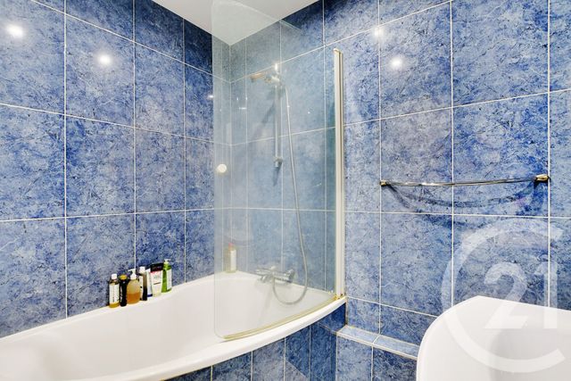 Appartement F3 à vendre - 3 pièces - 65.07 m2 - PARIS - 75015 - ILE-DE-FRANCE - Century 21 Vaugirard Convention