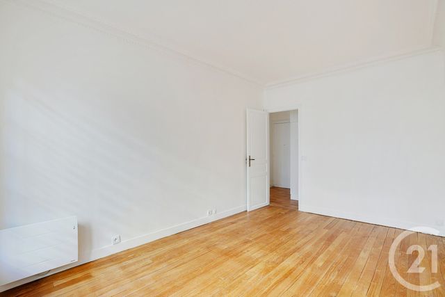 Appartement F2 à vendre - 2 pièces - 39.0 m2 - PARIS - 75015 - ILE-DE-FRANCE - Century 21 Vaugirard Convention