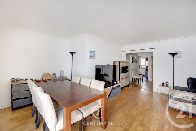 Afficher la photo en grand Appartement T2 à vendre - 2 pièces - 57.54 m2 - PARIS - 75015 - ILE-DE-FRANCE - Century 21 Vaugirard Convention