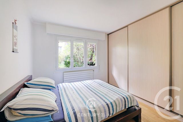Afficher la photo en grand Appartement T2 à vendre - 2 pièces - 57.54 m2 - PARIS - 75015 - ILE-DE-FRANCE - Century 21 Vaugirard Convention