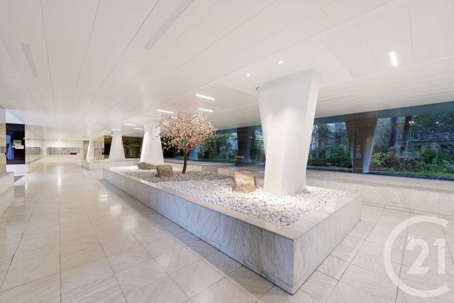 Appartement T3 à vendre - 3 pièces - 70.1 m2 - PARIS - 75015 - ILE-DE-FRANCE - Century 21 Vaugirard Convention