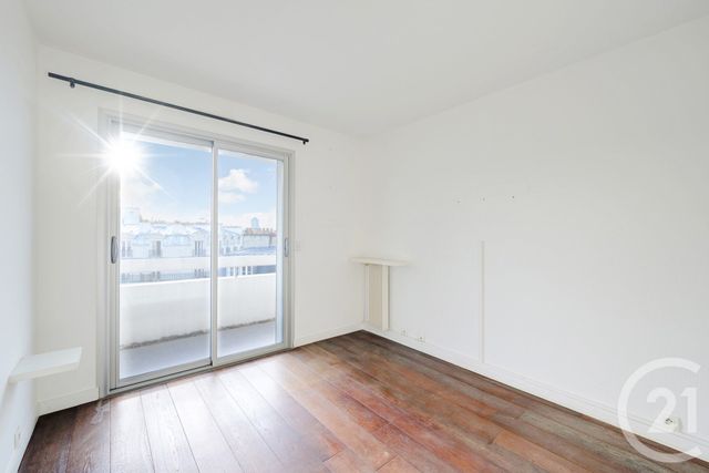 Appartement T3 à vendre - 3 pièces - 70.1 m2 - PARIS - 75015 - ILE-DE-FRANCE - Century 21 Vaugirard Convention