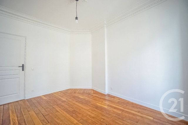 Appartement T2 à vendre - 2 pièces - 42.0 m2 - PARIS - 75015 - ILE-DE-FRANCE - Century 21 Vaugirard Convention