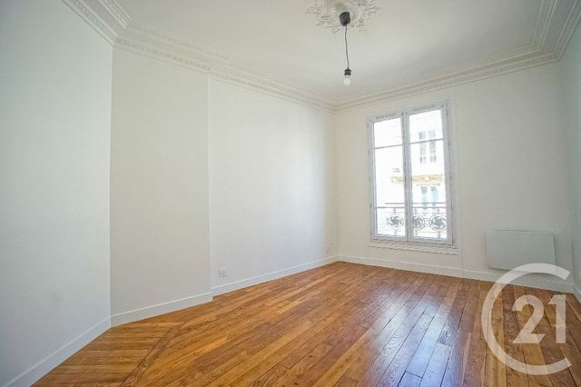 Appartement T2 à vendre - 2 pièces - 42.0 m2 - PARIS - 75015 - ILE-DE-FRANCE - Century 21 Vaugirard Convention