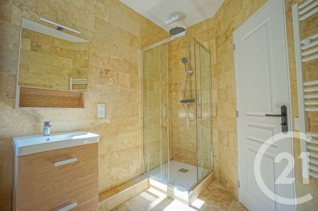 Appartement T2 à vendre - 2 pièces - 42.0 m2 - PARIS - 75015 - ILE-DE-FRANCE - Century 21 Vaugirard Convention