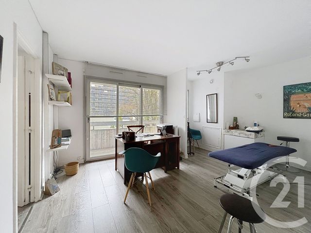 Appartement F2 à vendre - 2 pièces - 41.79 m2 - PARIS - 75015 - ILE-DE-FRANCE - Century 21 Vaugirard Convention