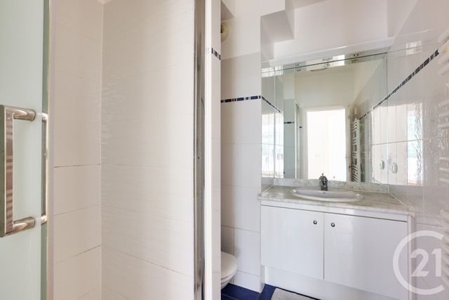 Appartement F4 à vendre - 4 pièces - 130.0 m2 - PARIS - 75015 - ILE-DE-FRANCE - Century 21 Vaugirard Convention