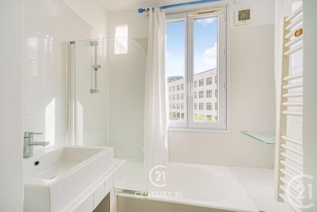 Appartement à vendre - 3 pièces - 45.3 m2 - PARIS - 75015 - ILE-DE-FRANCE - Century 21 Vaugirard Convention