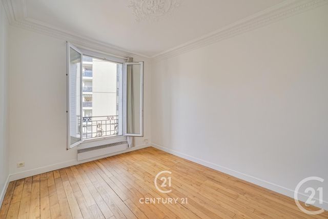 Appartement à vendre - 3 pièces - 45.3 m2 - PARIS - 75015 - ILE-DE-FRANCE - Century 21 Vaugirard Convention