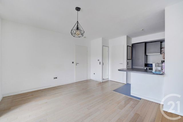 Appartement F2 à vendre - 2 pièces - 42.0 m2 - PARIS - 75015 - ILE-DE-FRANCE - Century 21 Vaugirard Convention