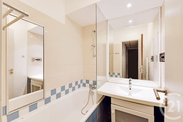 Appartement F2 à vendre - 2 pièces - 32.0 m2 - ISSY LES MOULINEAUX - 92 - ILE-DE-FRANCE - Century 21 Vaugirard Convention