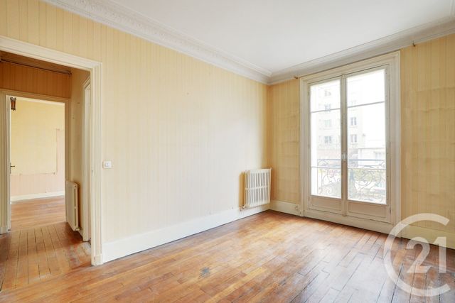 Appartement F5 à vendre - 5 pièces - 105.42 m2 - PARIS - 75015 - ILE-DE-FRANCE - Century 21 Vaugirard Convention