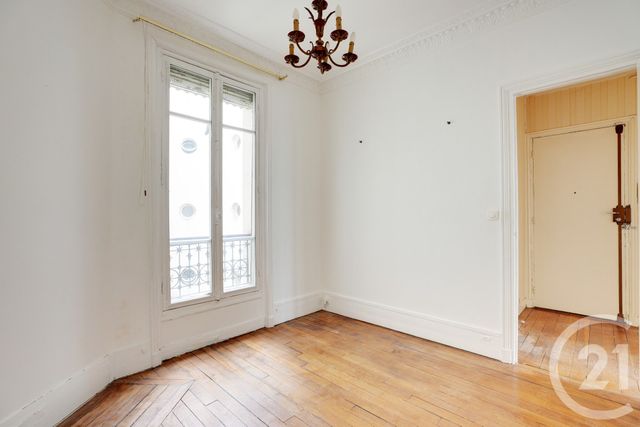 Appartement F5 à vendre - 5 pièces - 105.42 m2 - PARIS - 75015 - ILE-DE-FRANCE - Century 21 Vaugirard Convention