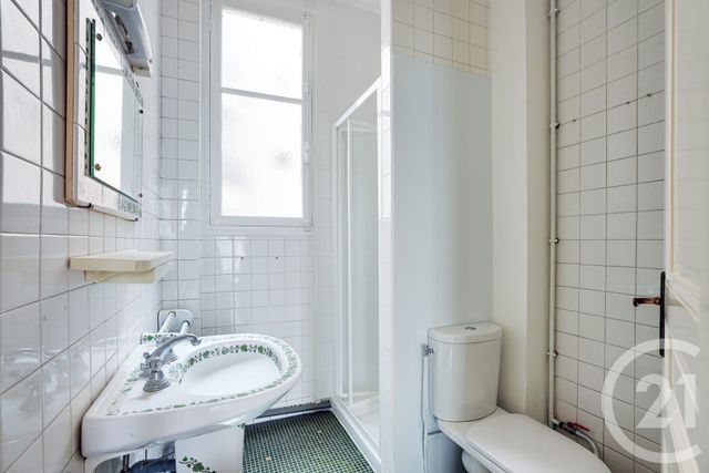 Appartement F5 à vendre - 5 pièces - 105.42 m2 - PARIS - 75015 - ILE-DE-FRANCE - Century 21 Vaugirard Convention