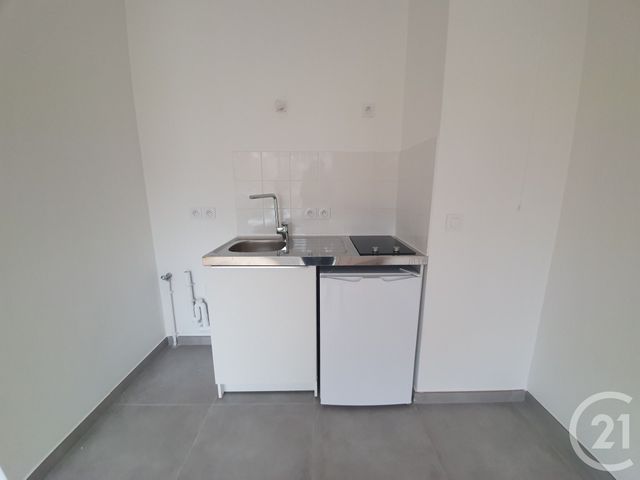 Appartement F1 à louer - 1 pièce - 26.96 m2 - VANVES - 92 - ILE-DE-FRANCE - Century 21 Vaugirard Convention