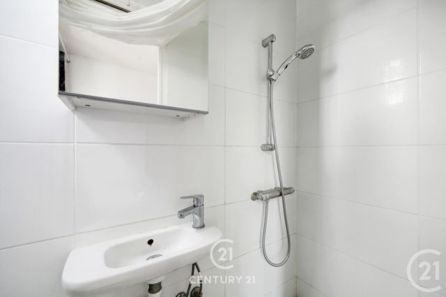 Appartement F1 à vendre - 1 pièce - 12.01 m2 - PARIS - 75015 - ILE-DE-FRANCE - Century 21 Vaugirard Convention