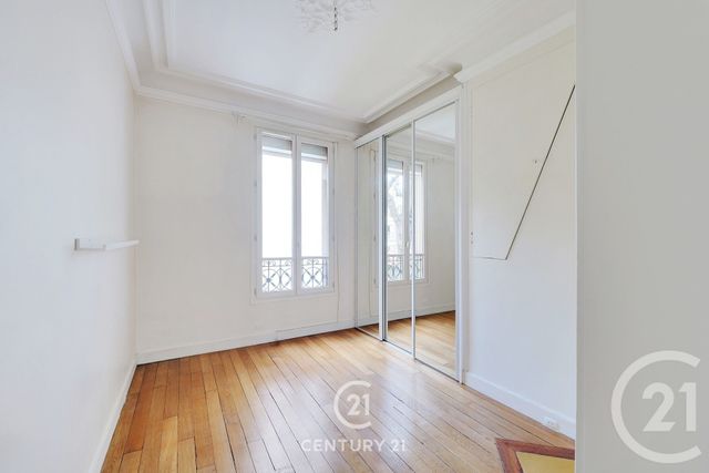Appartement T3 à vendre - 3 pièces - 42.54 m2 - PARIS - 75015 - ILE-DE-FRANCE - Century 21 Vaugirard Convention