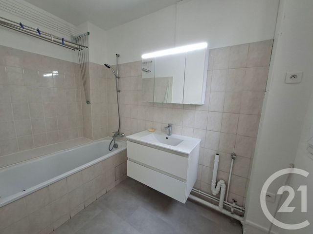 Appartement F3 bis à louer - 3 pièces - 59.07 m2 - PARIS - 75015 - ILE-DE-FRANCE - Century 21 Vaugirard Convention