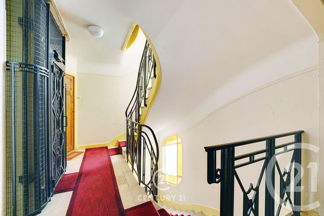 Appartement F3 à vendre - 3 pièces - 64.42 m2 - PARIS - 75015 - ILE-DE-FRANCE - Century 21 Vaugirard Convention