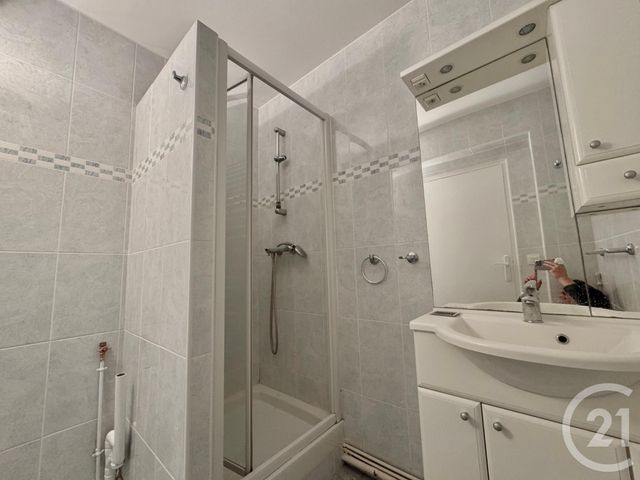 Appartement T2 à vendre - 2 pièces - 39.21 m2 - PARIS - 75015 - ILE-DE-FRANCE - Century 21 Vaugirard Convention