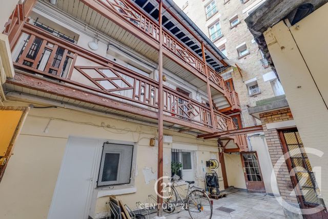 Appartement Studio à vendre - 1 pièce - 12.2 m2 - PARIS - 75015 - ILE-DE-FRANCE - Century 21 Vaugirard Convention