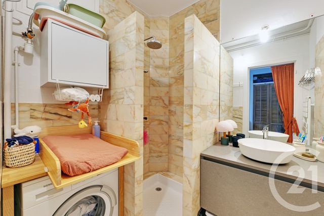 Appartement F2 à vendre - 2 pièces - 38.0 m2 - PARIS - 75015 - ILE-DE-FRANCE - Century 21 Vaugirard Convention