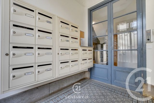 Appartement F1 à vendre - 1 pièce - 12.78 m2 - PARIS - 75015 - ILE-DE-FRANCE - Century 21 Vaugirard Convention