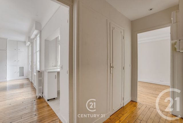 Appartement F3 à vendre - 3 pièces - 45.77 m2 - PARIS - 75015 - ILE-DE-FRANCE - Century 21 Vaugirard Convention