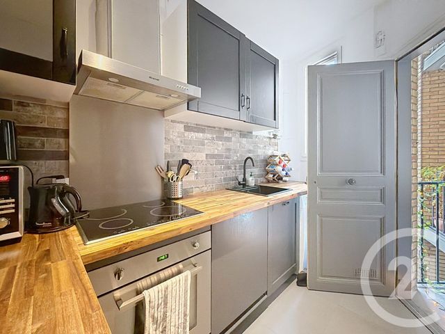 Appartement T4 à vendre - 4 pièces - 80.41 m2 - PARIS - 75015 - ILE-DE-FRANCE - Century 21 Vaugirard Convention