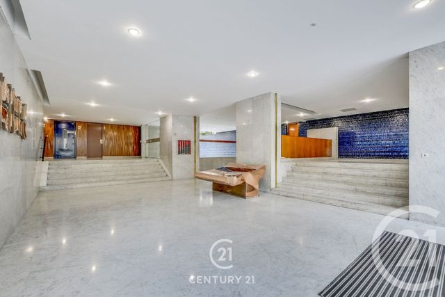 Appartement F4 à vendre - 4 pièces - 81.53 m2 - PARIS - 75015 - ILE-DE-FRANCE - Century 21 Vaugirard Convention