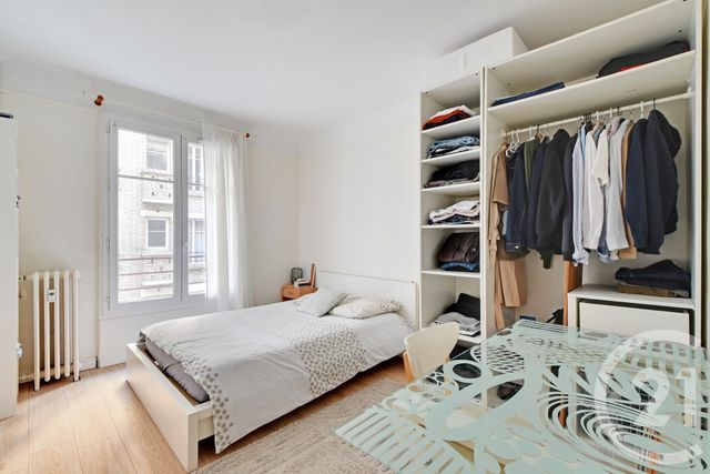 Appartement F2 à vendre - 2 pièces - 40.0 m2 - PARIS - 75015 - ILE-DE-FRANCE - Century 21 Vaugirard Convention