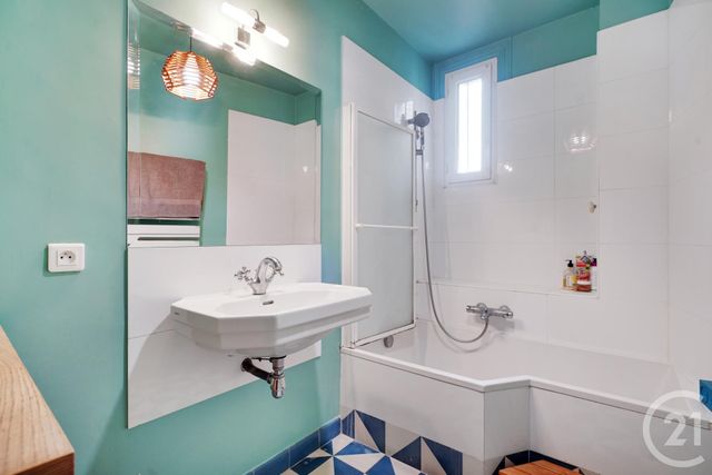 Appartement F3 à vendre - 3 pièces - 67.29 m2 - PARIS - 75015 - ILE-DE-FRANCE - Century 21 Vaugirard Convention