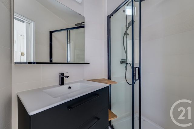 Appartement F2 à vendre - 2 pièces - 35.2 m2 - PARIS - 75015 - ILE-DE-FRANCE - Century 21 Vaugirard Convention