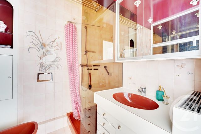 Appartement F3 à vendre - 3 pièces - 63.0 m2 - PARIS - 75015 - ILE-DE-FRANCE - Century 21 Vaugirard Convention