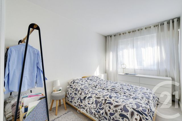 Appartement F2 à vendre - 2 pièces - 51.6 m2 - PARIS - 75020 - ILE-DE-FRANCE - Century 21 Vaugirard Convention