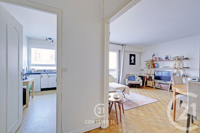 Appartement F2 à vendre - 2 pièces - 51.6 m2 - PARIS - 75020 - ILE-DE-FRANCE - Century 21 Vaugirard Convention