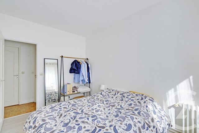 Appartement F2 à vendre - 2 pièces - 51.6 m2 - PARIS - 75020 - ILE-DE-FRANCE - Century 21 Vaugirard Convention