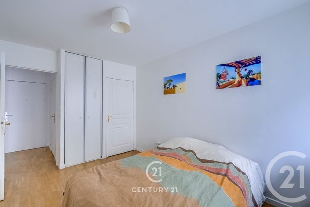 Appartement F2 à vendre - 2 pièces - 40.03 m2 - PARIS - 75018 - ILE-DE-FRANCE - Century 21 Vaugirard Convention