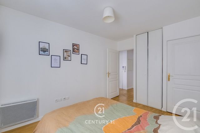 Appartement F2 à vendre - 2 pièces - 40.03 m2 - PARIS - 75018 - ILE-DE-FRANCE - Century 21 Vaugirard Convention