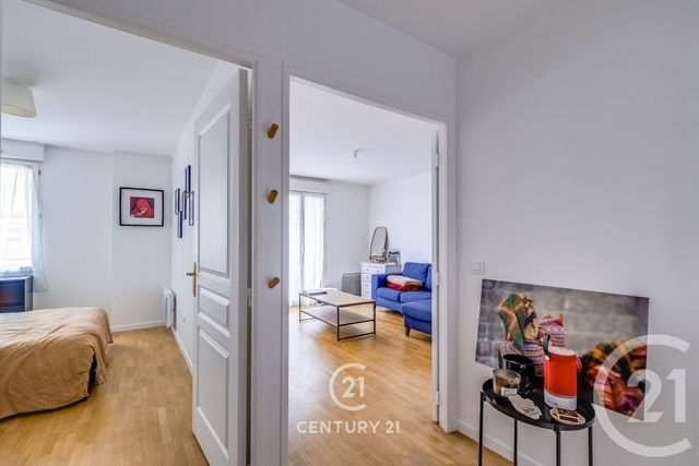 Appartement F2 à vendre - 2 pièces - 40.03 m2 - PARIS - 75018 - ILE-DE-FRANCE - Century 21 Vaugirard Convention