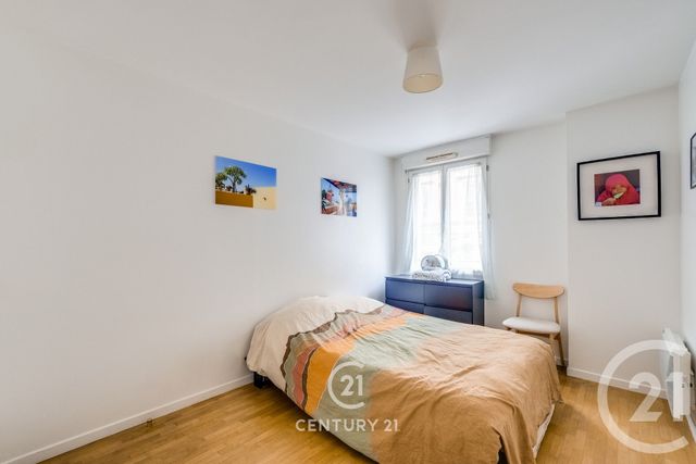 Appartement F2 à vendre - 2 pièces - 40.03 m2 - PARIS - 75018 - ILE-DE-FRANCE - Century 21 Vaugirard Convention
