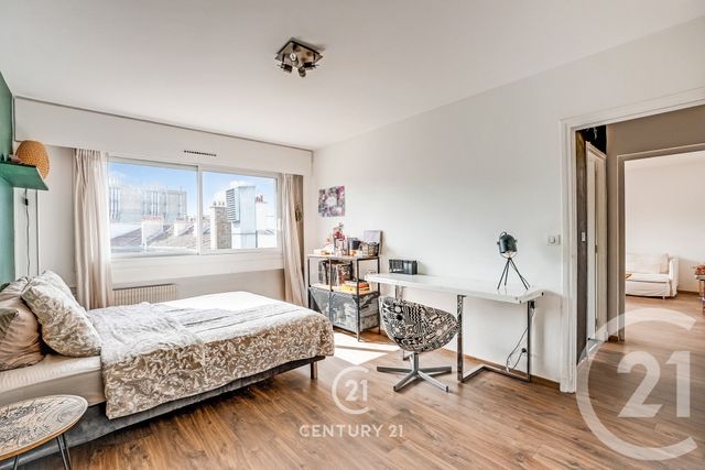 Appartement T2 à vendre - 2 pièces - 50.84 m2 - PARIS - 75015 - ILE-DE-FRANCE - Century 21 Vaugirard Convention