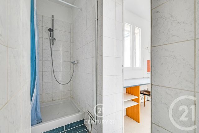 Appartement F1 à vendre - 1 pièce - 10.49 m2 - PARIS - 75015 - ILE-DE-FRANCE - Century 21 Vaugirard Convention