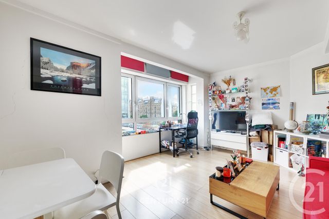 Appartement à vendre - 2 pièces - 47.04 m2 - PARIS - 75015 - ILE-DE-FRANCE - Century 21 Vaugirard Convention