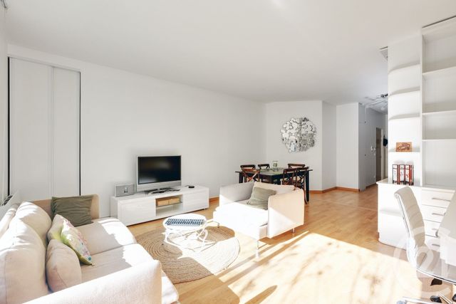 Appartement F4 à vendre - 4 pièces - 117.0 m2 - PARIS - 75015 - ILE-DE-FRANCE - Century 21 Vaugirard Convention