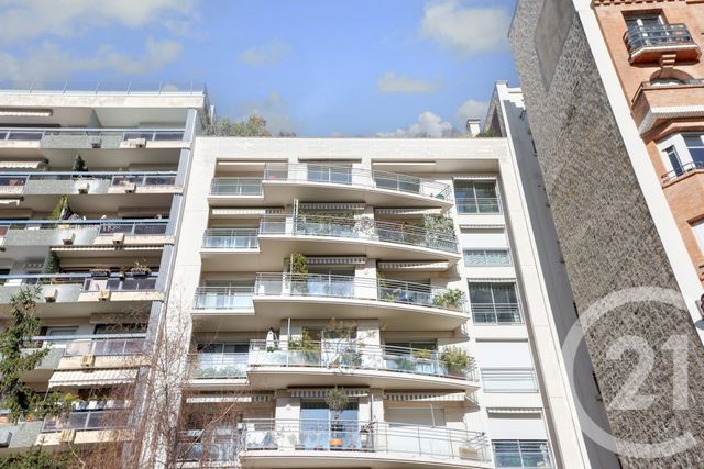 Appartement F4 à vendre - 4 pièces - 117.0 m2 - PARIS - 75015 - ILE-DE-FRANCE - Century 21 Vaugirard Convention