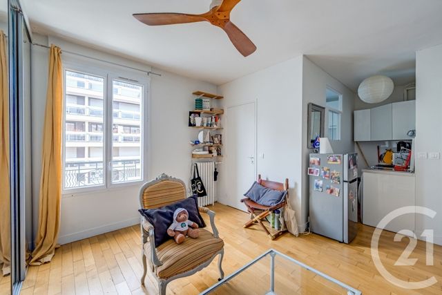 Appartement F2 à vendre - 2 pièces - 25.43 m2 - PARIS - 75015 - ILE-DE-FRANCE - Century 21 Vaugirard Convention